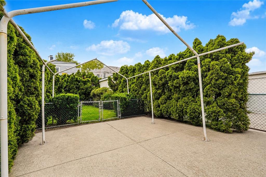 1352 Bay Ridge Dyker Heights 11228 New York photo