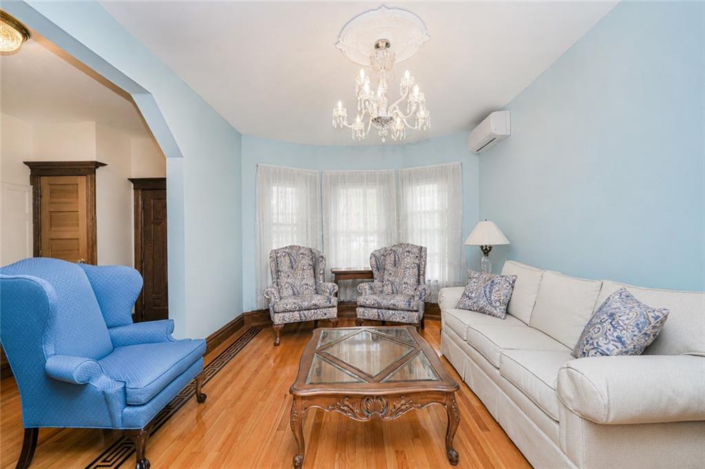 1352 Bay Ridge Dyker Heights 11228 New York photo