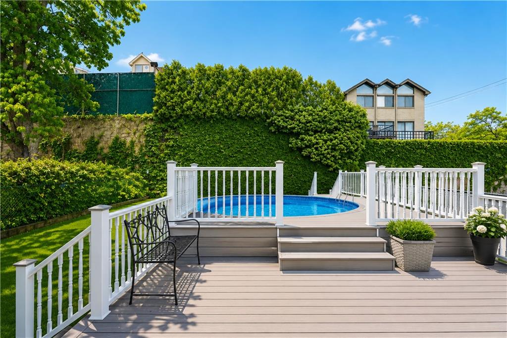 44 Duncan Dongan Hills-Colony 10304 New York photo