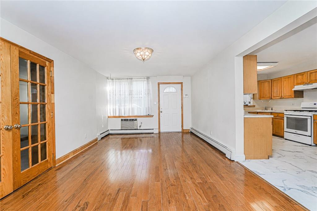 1309 82nd Dyker Heights 11228 New York photo