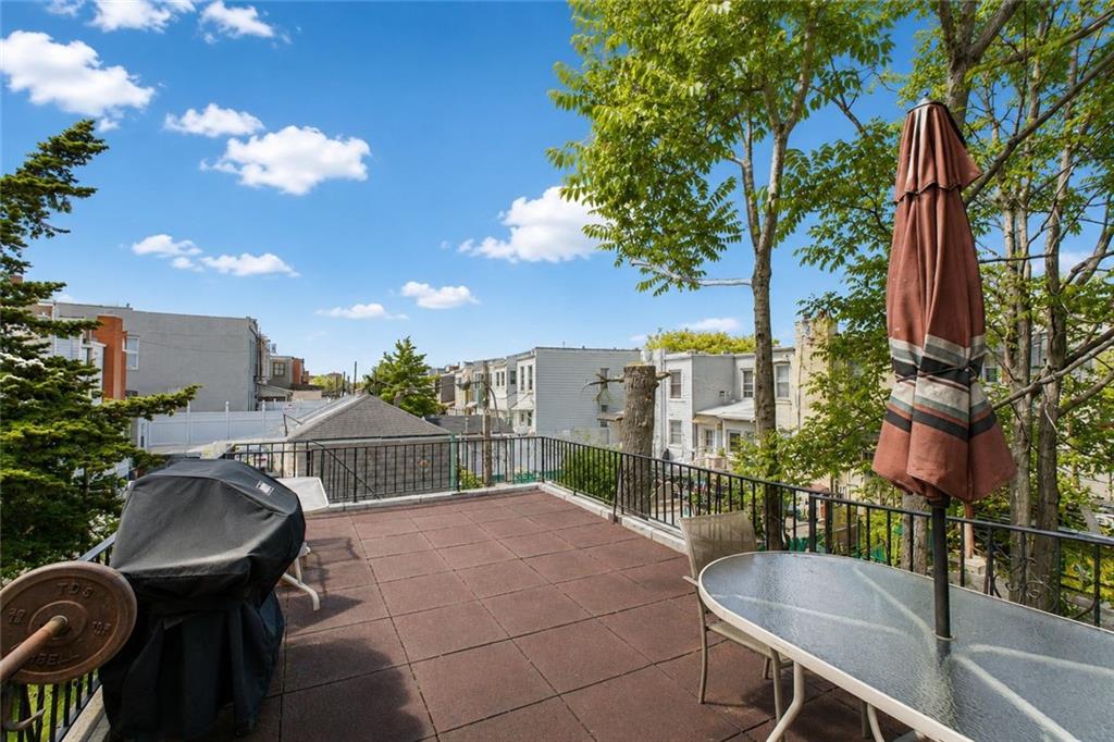 7114 Fort Hamilton Bay Ridge 11228 New York photo