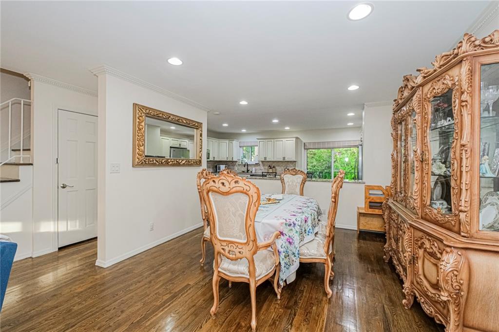 46 Claradon Grasmere 10305 New York photo