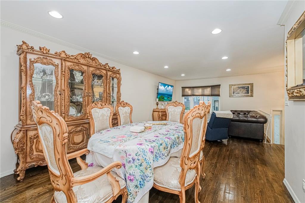 46 Claradon Grasmere 10305 New York photo