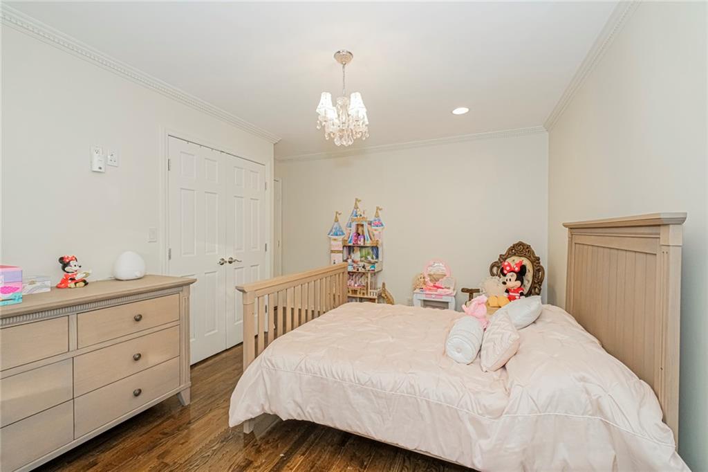 46 Claradon Grasmere 10305 New York photo