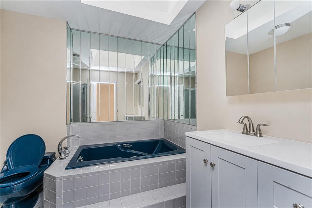 57 Eagan Annadale 10312 New York photo