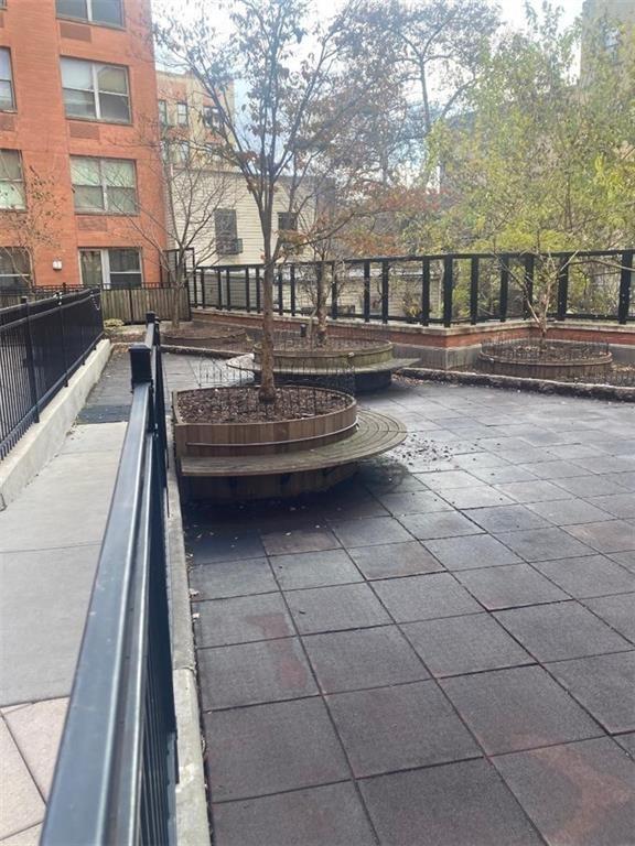 837 Washington Melrose 10451 New York photo