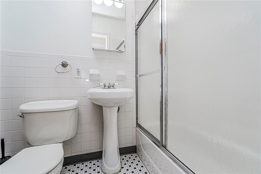 223 96th Bay Ridge 11209 New York photo