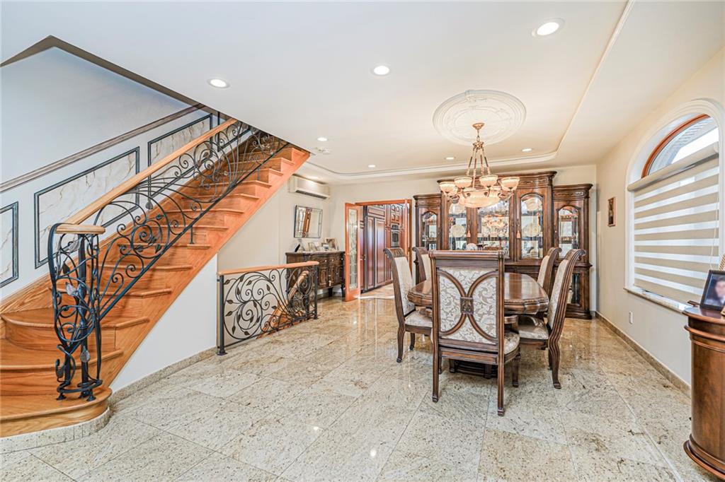 1026 83rd Dyker Heights 11228 New York photo