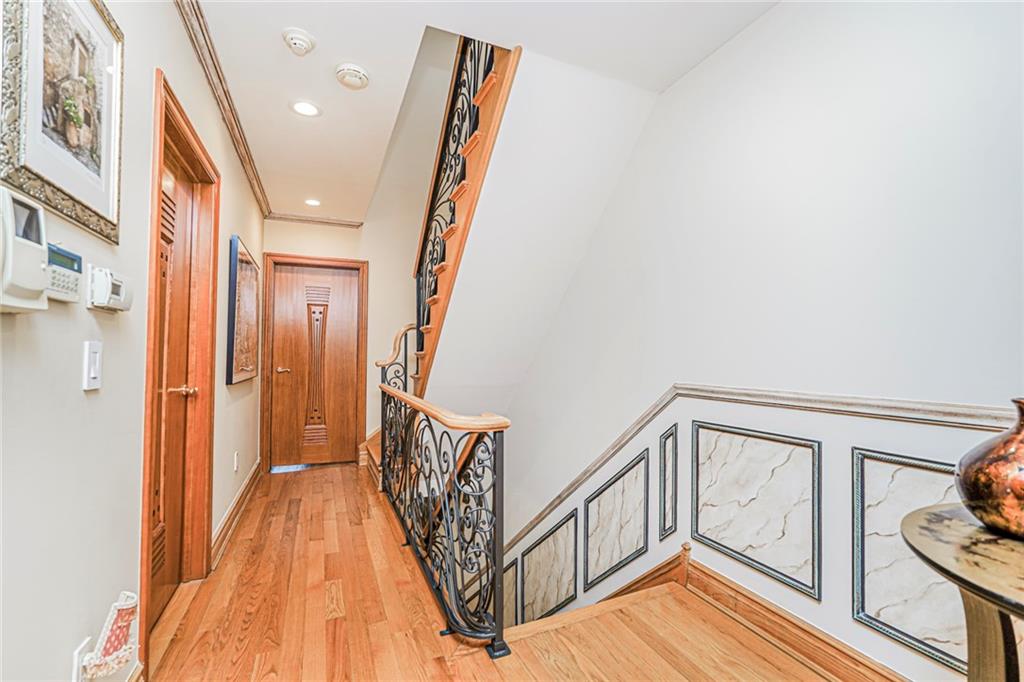 1026 83rd Dyker Heights 11228 New York photo