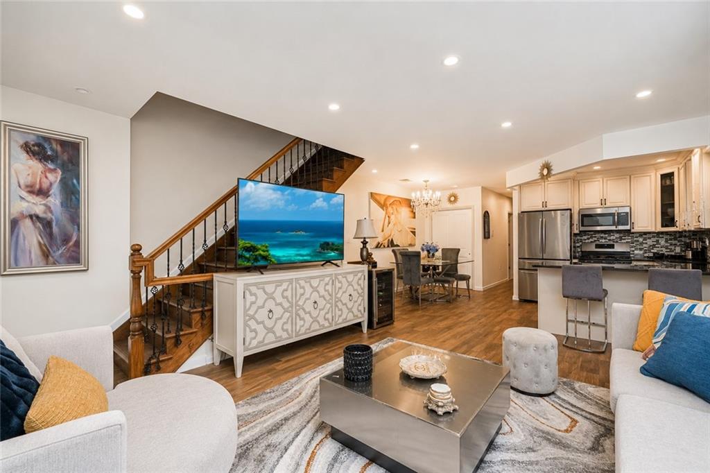 938 83rd Dyker Heights 11228 New York photo