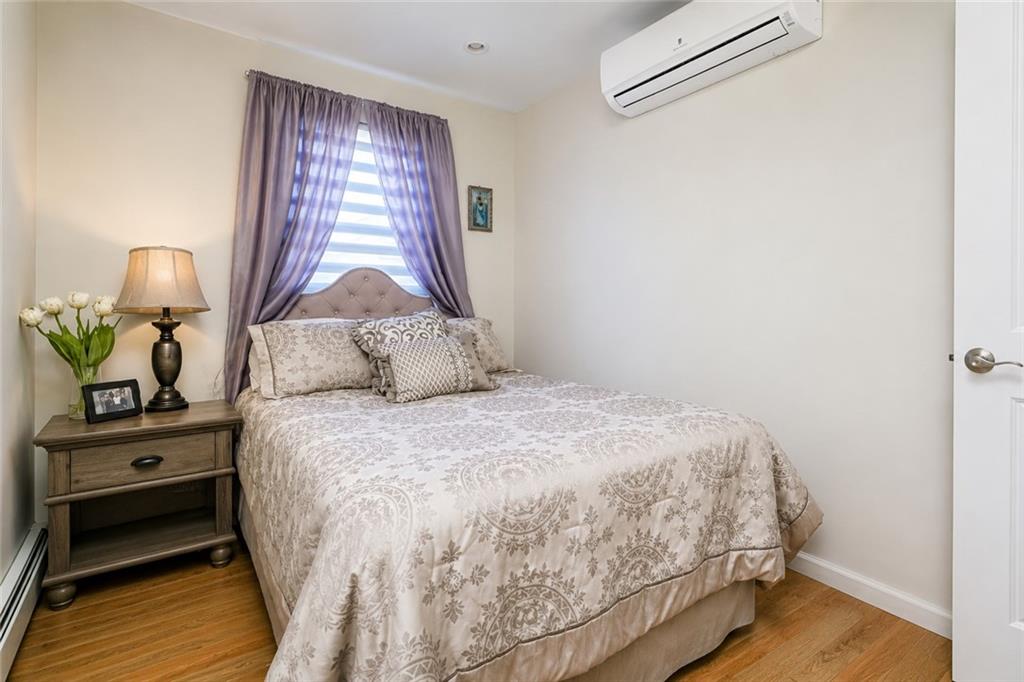 938 83rd Dyker Heights 11228 New York photo