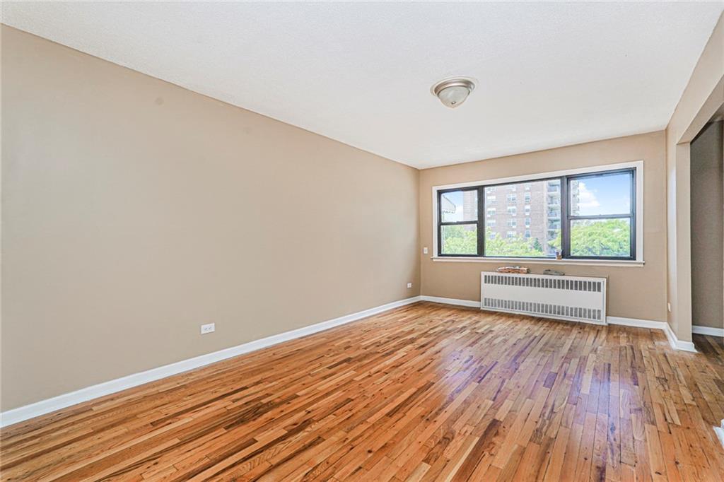 2655 Cropsey Bensonhurst 11214 New York photo