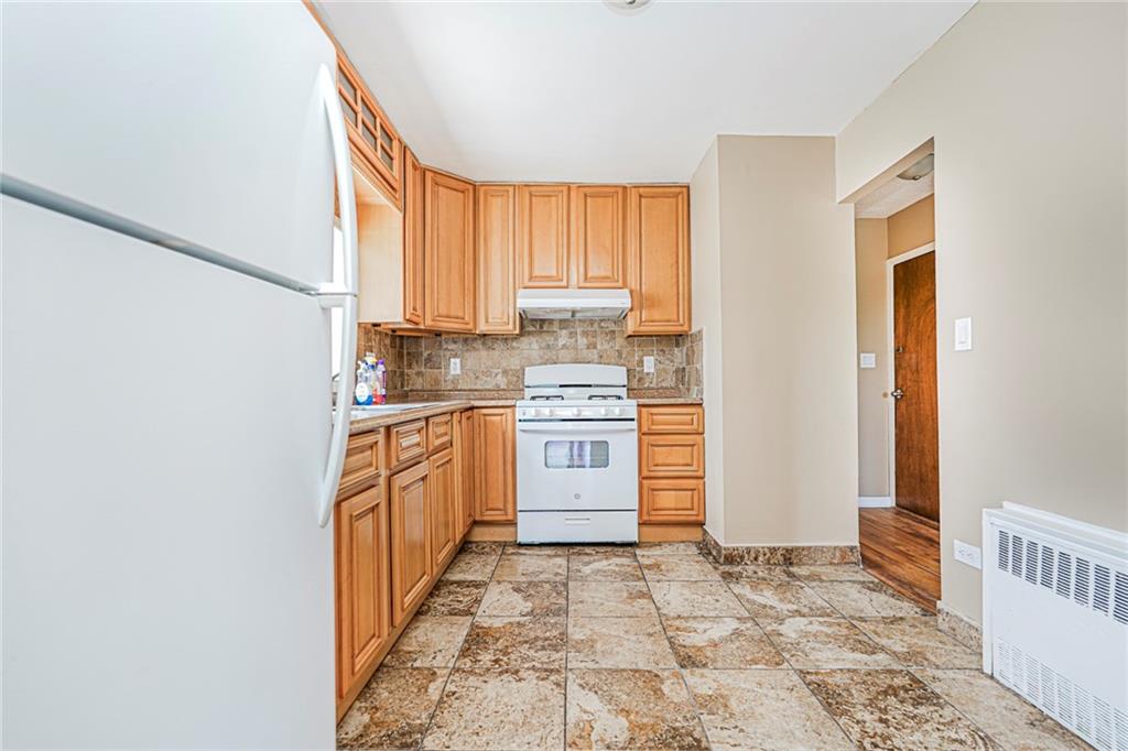 2655 Cropsey Bensonhurst 11214 New York photo