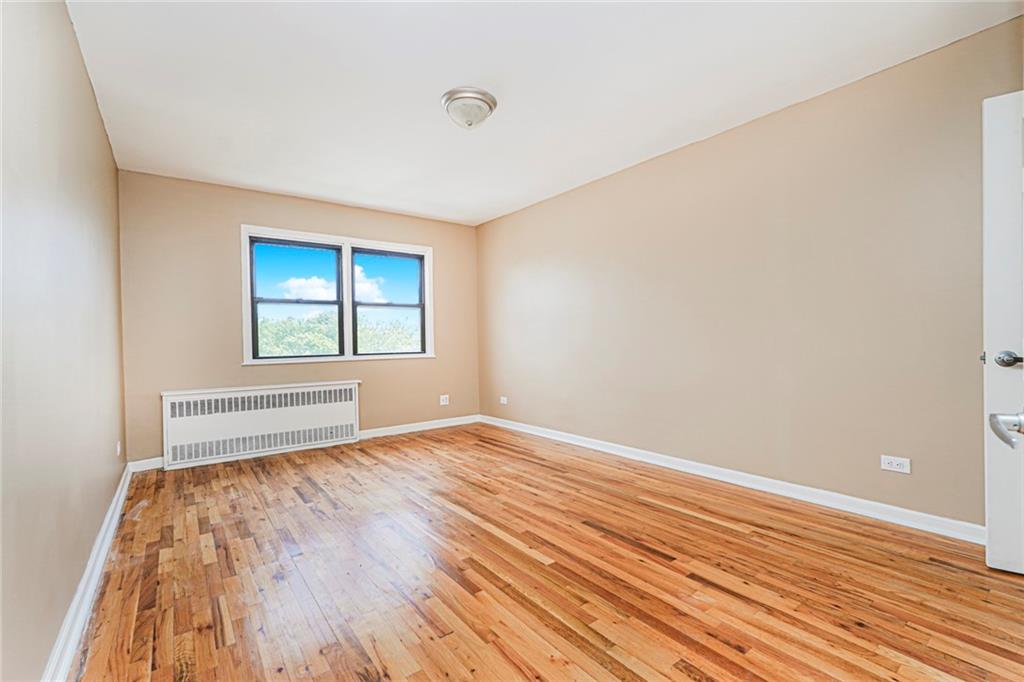 2655 Cropsey Bensonhurst 11214 New York photo