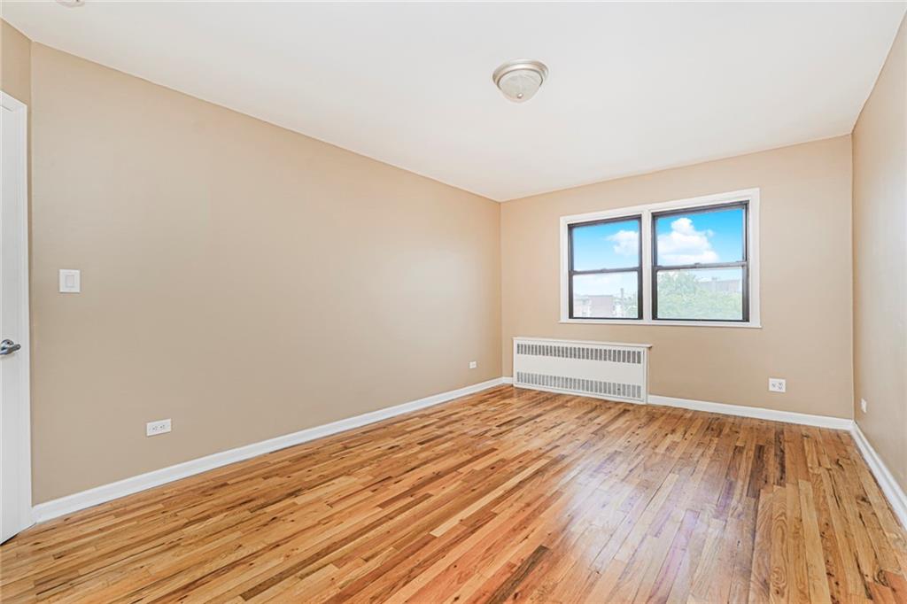 2655 Cropsey Bensonhurst 11214 New York photo