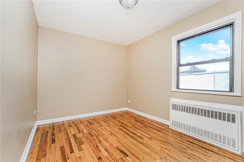 2655 Cropsey Bensonhurst 11214 New York photo