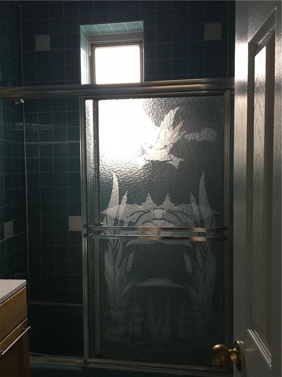 6402 11th Boro-Park 11219 New York photo