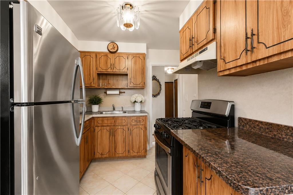 8817 16th Bensonhurst 11214 New York photo