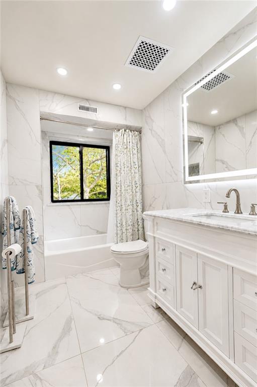 67 Claradon Grasmere 10305 New York photo