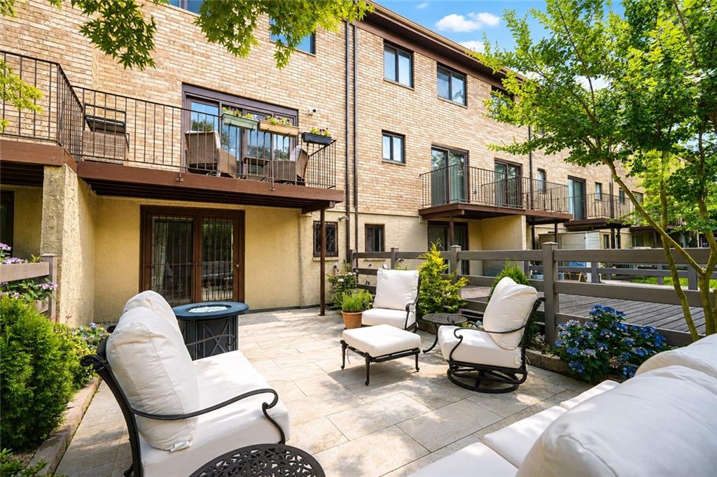 67 Claradon Grasmere 10305 New York photo