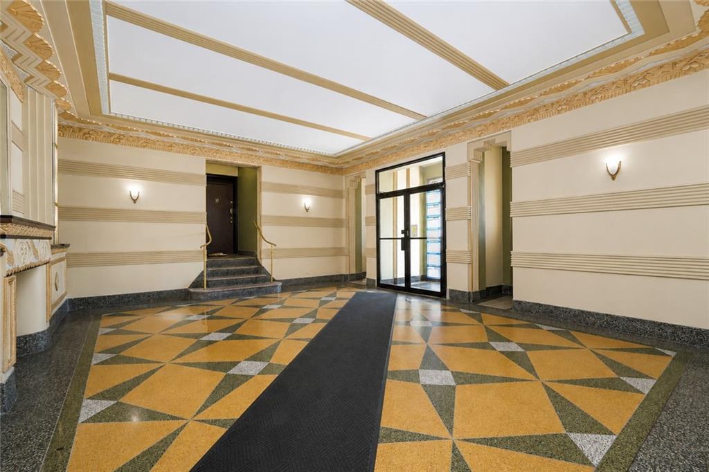 6702 Ridge Bay Ridge 11220 New York photo
