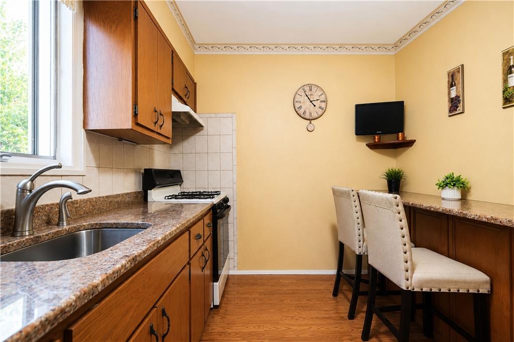 4104 Avenue S Marine Park 11234 New York photo
