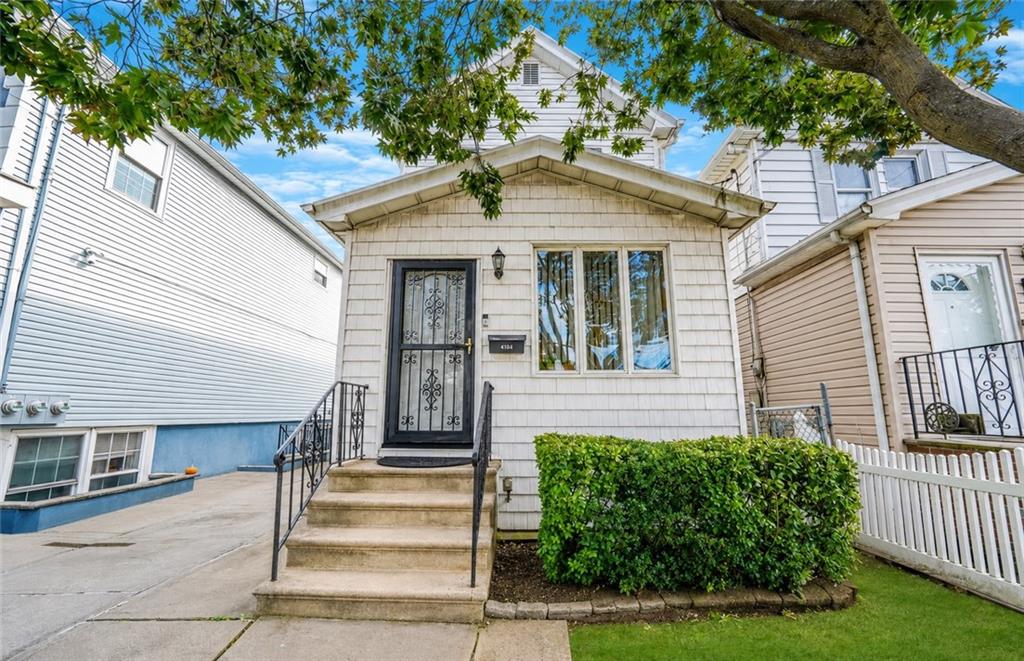 https://benbayrealty.s3.amazonaws.com/brooklynmls/503023/PhotoJul13202630428PMajpg