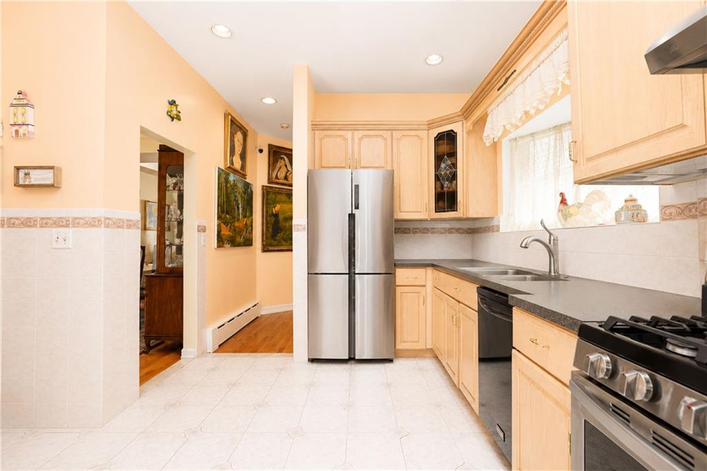 1030 73rd Bensonhurst 11228 New York photo