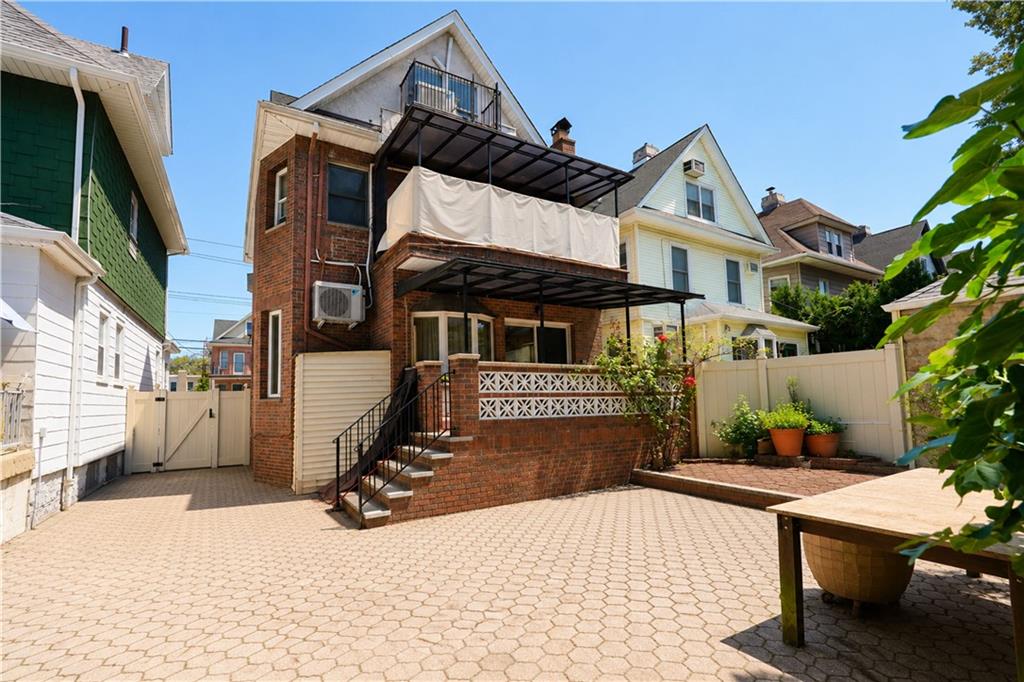 1030 73rd Bensonhurst 11228 New York photo