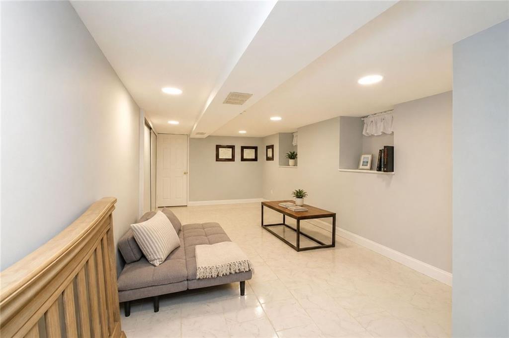 2755 East 28th Sheepshead Bay 11235 New York photo