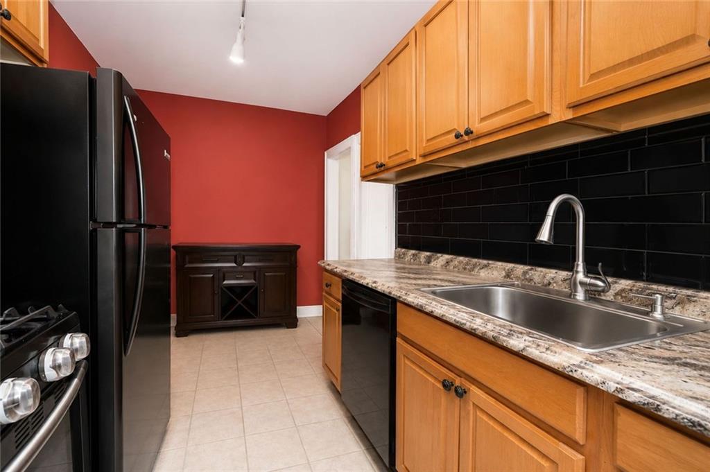 2755 East 28th Sheepshead Bay 11235 New York photo