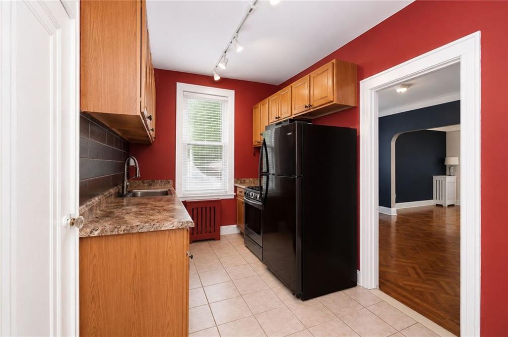 2755 East 28th Sheepshead Bay 11235 New York photo
