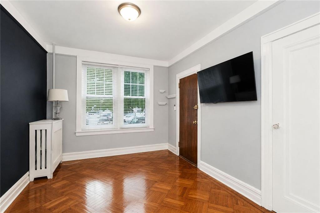 2755 East 28th Sheepshead Bay 11235 New York photo