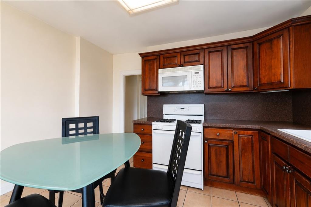 266 83rd Bay Ridge 11209 New York photo