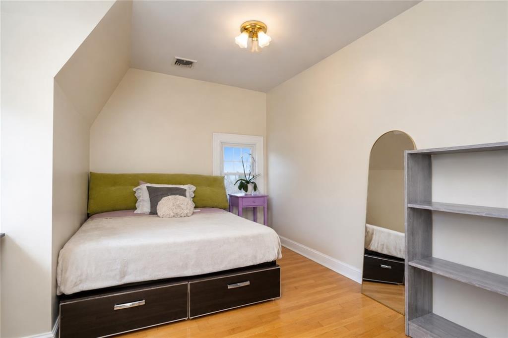 266 83rd Bay Ridge 11209 New York photo