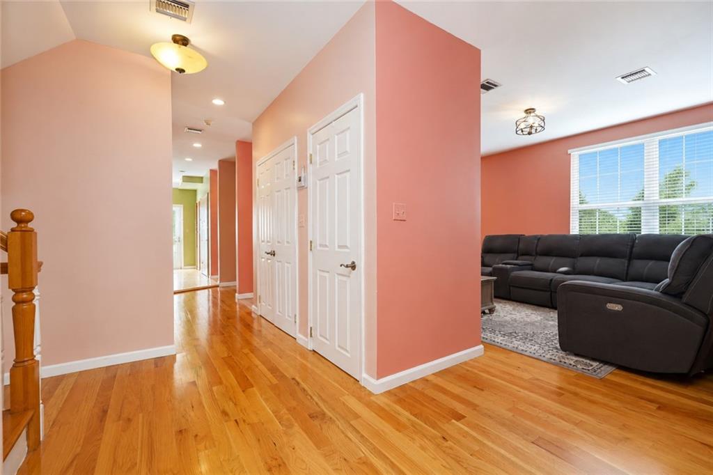 266 83rd Bay Ridge 11209 New York photo