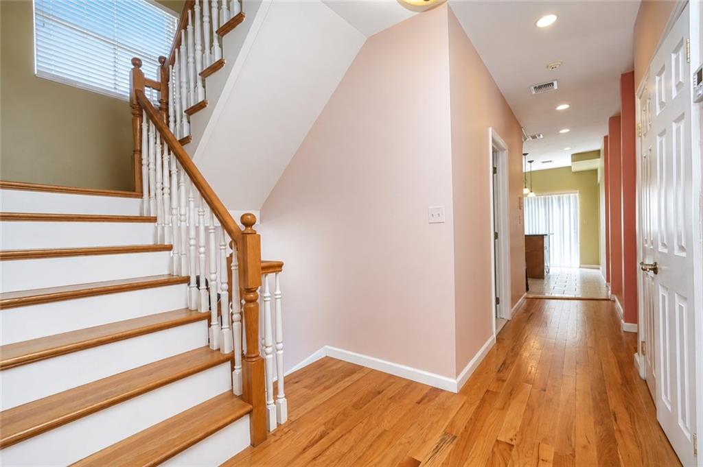266 83rd Bay Ridge 11209 New York photo