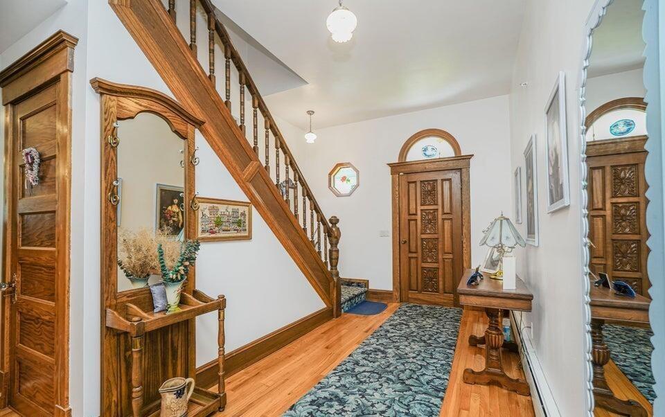 24 Ross Eltingville 10312 New York photo