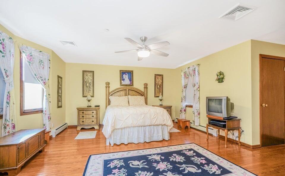 24 Ross Eltingville 10312 New York photo