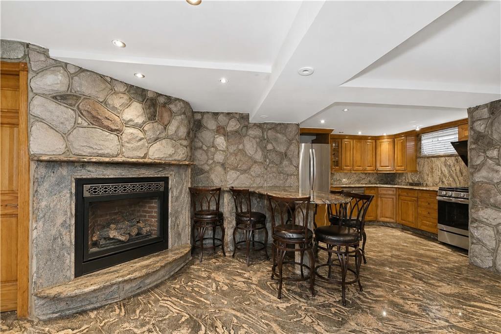 4293 Richmond Eltingville 10312 New York photo