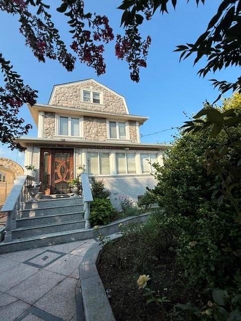 4293 Richmond Eltingville 10312 New York photo