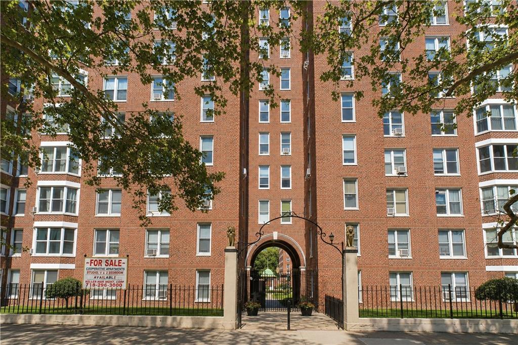 191 73rd Bay Ridge 11209 New York photo