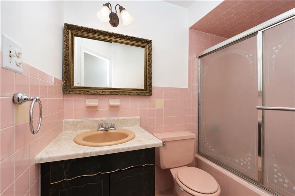 244 92nd Bay Ridge 11209 New York photo