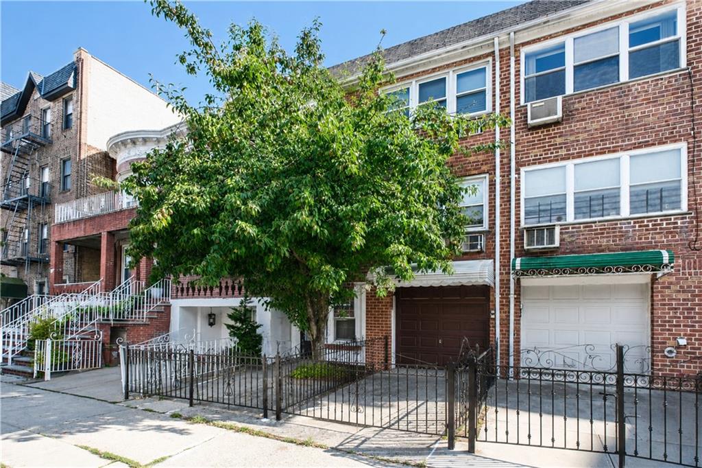244 92nd Bay Ridge 11209 New York photo