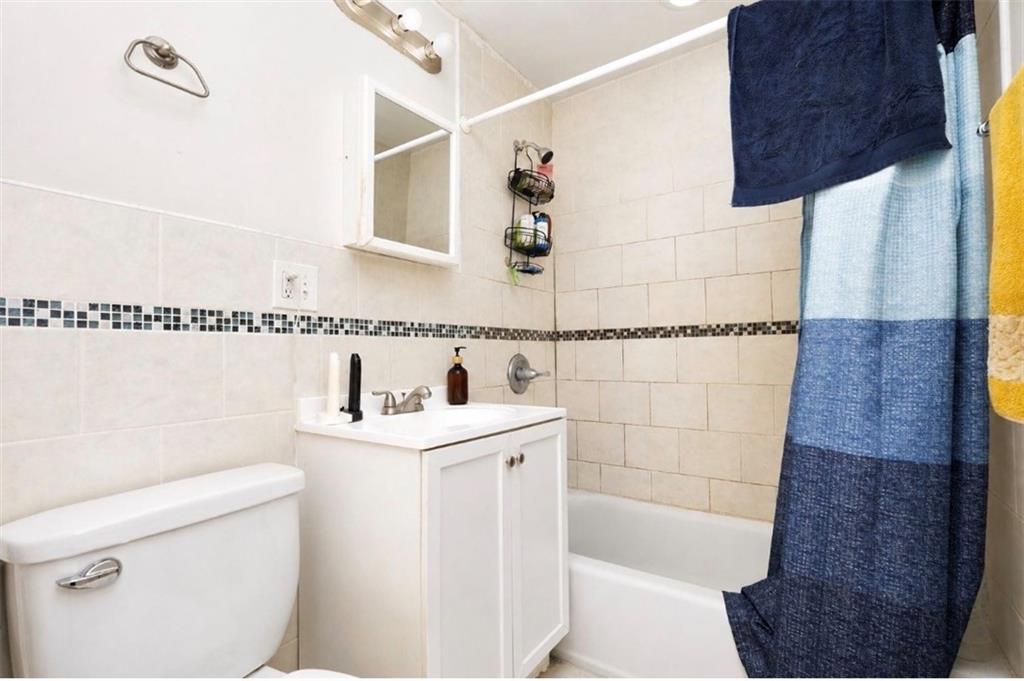 262 Ovington Bay Ridge 11209 New York photo