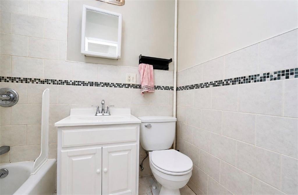 262 Ovington Bay Ridge 11209 New York photo