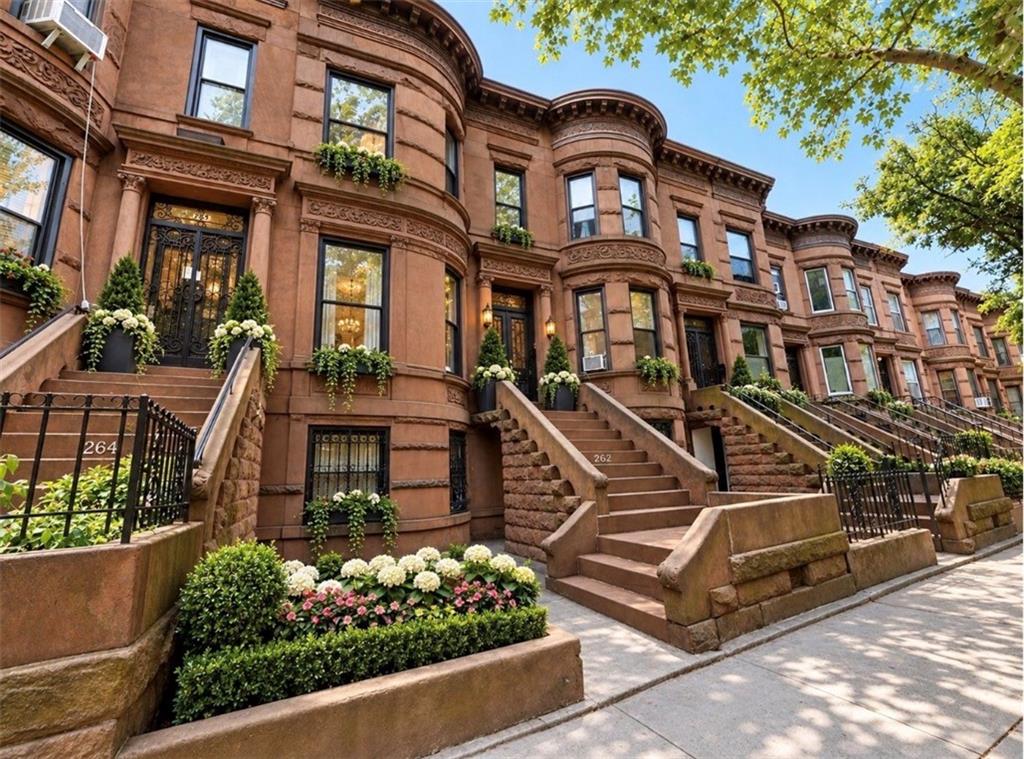 262 Ovington Bay Ridge 11209 New York photo