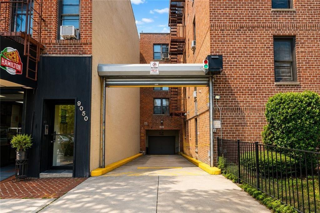 9040 Ft Hamilton Bay Ridge 11209 New York photo