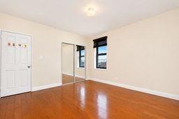 9040 Ft Hamilton Bay Ridge 11209 New York photo