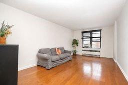 https://benbayrealty.s3.amazonaws.com/brooklynmls/504364/90406C8jpeg